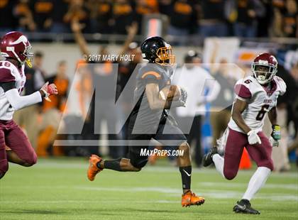 Thumbnail 3 in Raines vs. Cocoa (FHSAA Class 4A Final) photogallery.