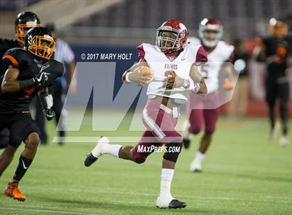 Thumbnail 3 in Raines vs. Cocoa (FHSAA Class 4A Final) photogallery.