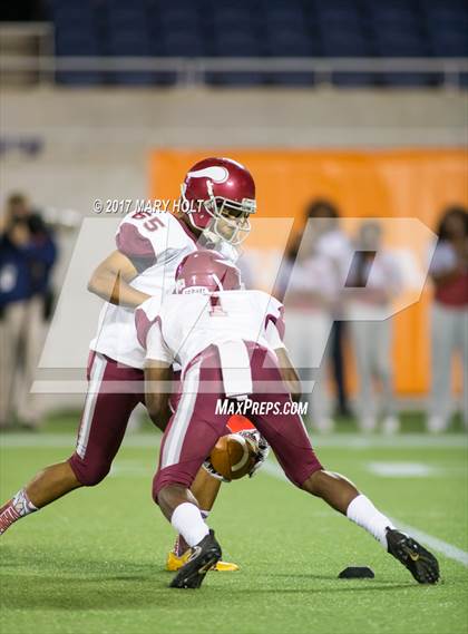 Thumbnail 3 in Raines vs. Cocoa (FHSAA Class 4A Final) photogallery.