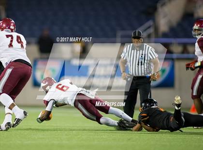 Thumbnail 2 in Raines vs. Cocoa (FHSAA Class 4A Final) photogallery.