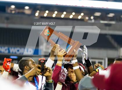 Thumbnail 2 in Raines vs. Cocoa (FHSAA Class 4A Final) photogallery.