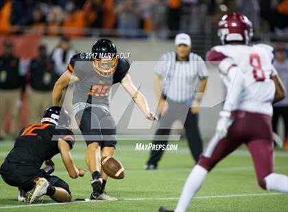Thumbnail 3 in Raines vs. Cocoa (FHSAA Class 4A Final) photogallery.