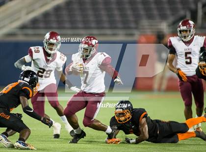Thumbnail 2 in Raines vs. Cocoa (FHSAA Class 4A Final) photogallery.