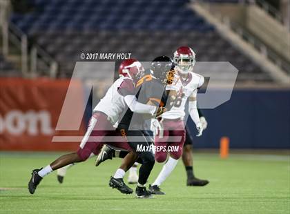 Thumbnail 1 in Raines vs. Cocoa (FHSAA Class 4A Final) photogallery.