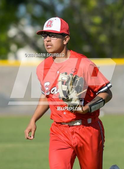 Thumbnail 3 in Arrowhead Christian vs. Mountain Pointe (Coach Bob National Invitational) photogallery.