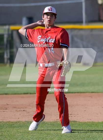 Thumbnail 3 in Arrowhead Christian vs. Mountain Pointe (Coach Bob National Invitational) photogallery.