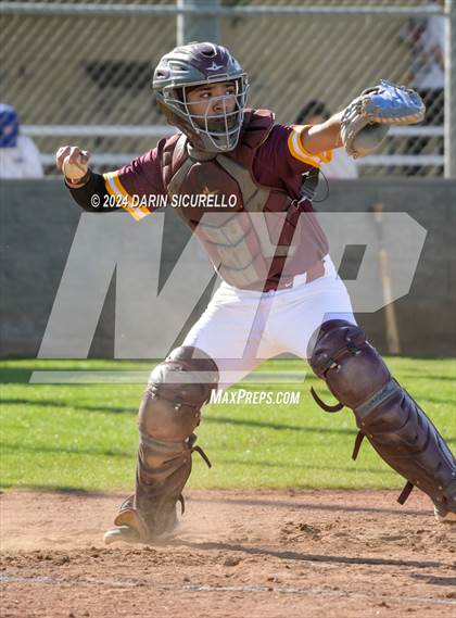 Thumbnail 2 in Arrowhead Christian vs. Mountain Pointe (Coach Bob National Invitational) photogallery.