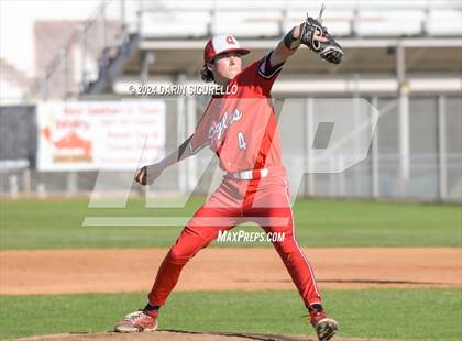 Thumbnail 2 in Arrowhead Christian vs. Mountain Pointe (Coach Bob National Invitational) photogallery.