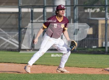 Thumbnail 2 in Arrowhead Christian vs. Mountain Pointe (Coach Bob National Invitational) photogallery.