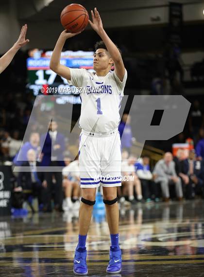 Thumbnail 2 in Stoney Creek vs. Rochester (Oakland University) photogallery.
