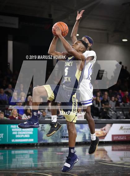Thumbnail 2 in Stoney Creek vs. Rochester (Oakland University) photogallery.