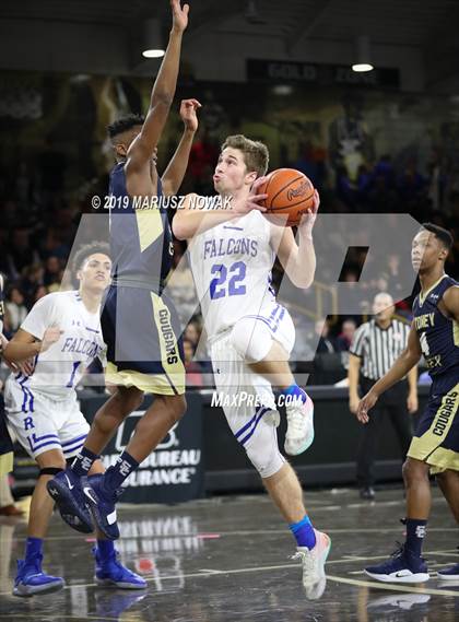 Thumbnail 3 in Stoney Creek vs. Rochester (Oakland University) photogallery.