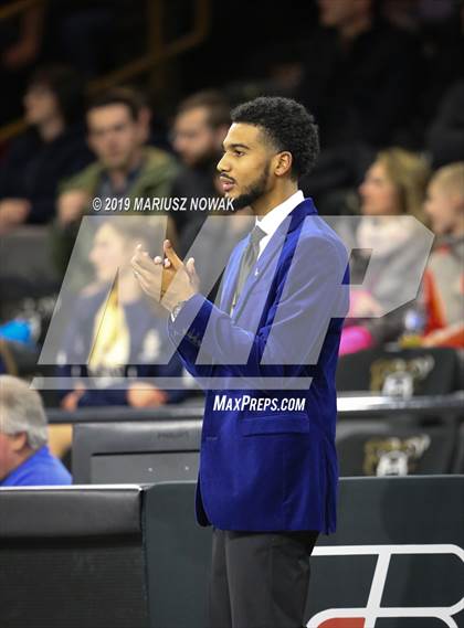 Thumbnail 1 in Stoney Creek vs. Rochester (Oakland University) photogallery.