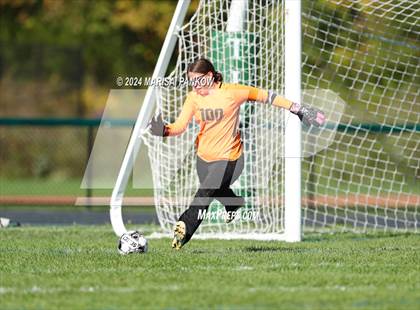 Thumbnail 3 in Bishop Grimes vs Onondaga photogallery.