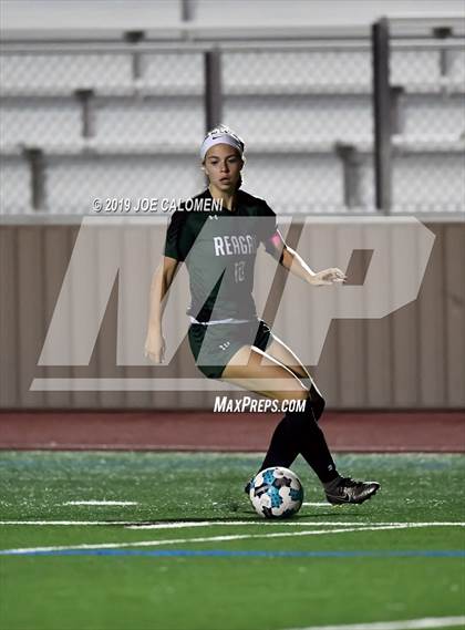 Thumbnail 2 in Reagan [Ronald] vs Judson (NEISD Tournament) photogallery.