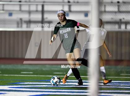 Thumbnail 2 in Reagan [Ronald] vs Judson (NEISD Tournament) photogallery.