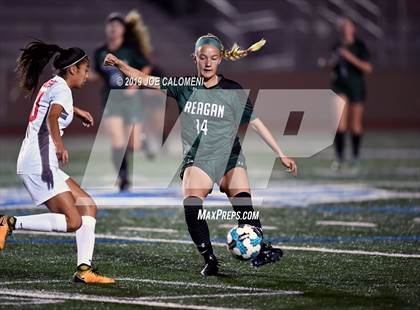 Thumbnail 3 in Reagan [Ronald] vs Judson (NEISD Tournament) photogallery.