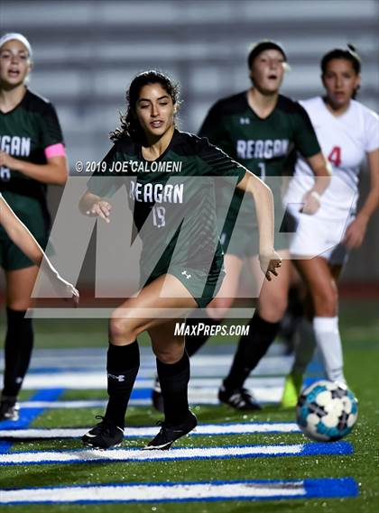 Thumbnail 1 in Reagan [Ronald] vs Judson (NEISD Tournament) photogallery.