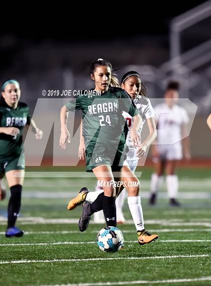 Thumbnail 1 in Reagan [Ronald] vs Judson (NEISD Tournament) photogallery.