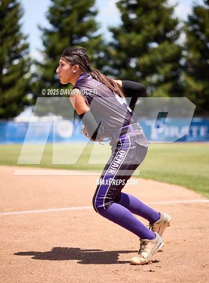 Thumbnail 2 in Foresthill vs Denair (CIF SJS Division 7 Final) photogallery.