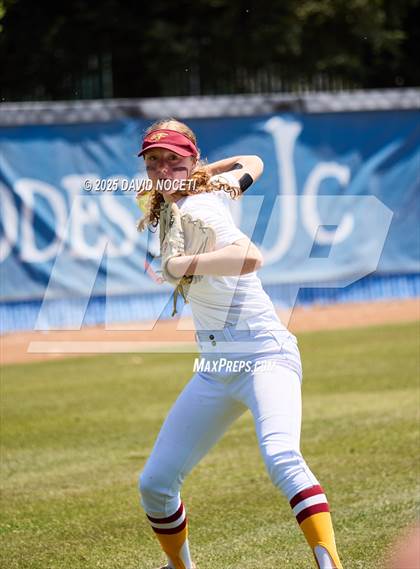 Thumbnail 1 in Foresthill vs Denair (CIF SJS Division 7 Final) photogallery.
