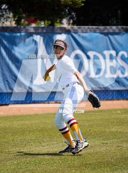 Thumbnail 3 in Foresthill vs Denair (CIF SJS Division 7 Final) photogallery.