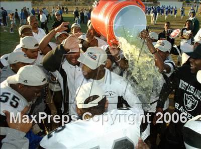 Thumbnail 1 in View Park Prep vs Riverside Christian (SS 8-Man D1 Final) photogallery.