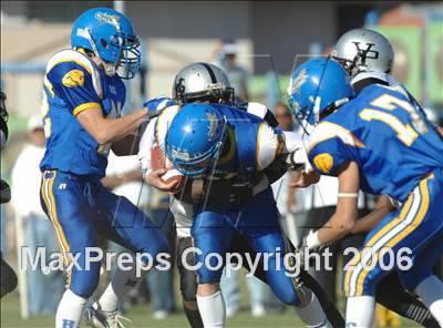 Thumbnail 3 in View Park Prep vs Riverside Christian (SS 8-Man D1 Final) photogallery.