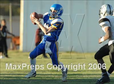 Thumbnail 1 in View Park Prep vs Riverside Christian (SS 8-Man D1 Final) photogallery.