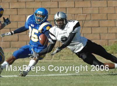 Thumbnail 1 in View Park Prep vs Riverside Christian (SS 8-Man D1 Final) photogallery.