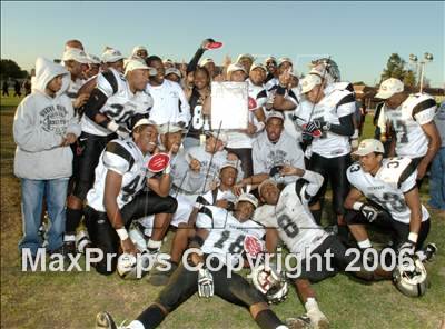 Thumbnail 1 in View Park Prep vs Riverside Christian (SS 8-Man D1 Final) photogallery.