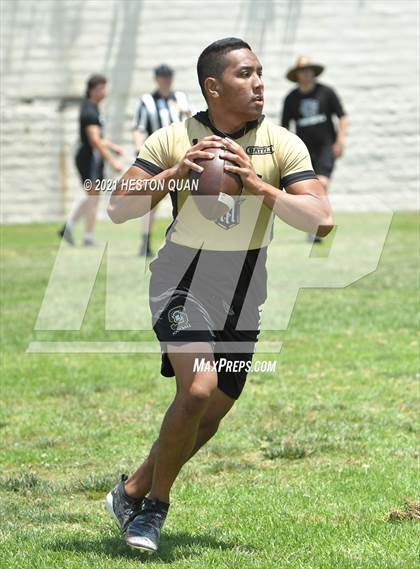Thumbnail 2 in Servite vs. Rancho Cucamonga (Battle at the Beach 7x7) photogallery.