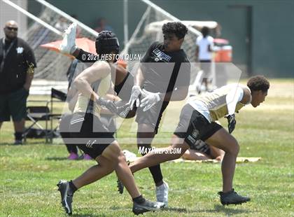 Thumbnail 1 in Servite vs. Rancho Cucamonga (Battle at the Beach 7x7) photogallery.