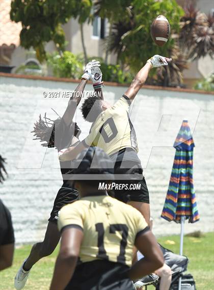 Thumbnail 1 in Servite vs. Rancho Cucamonga (Battle at the Beach 7x7) photogallery.