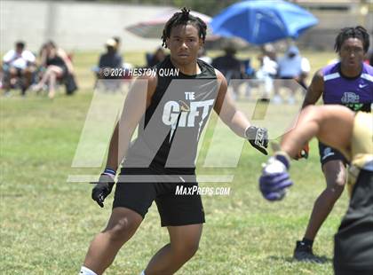 Thumbnail 3 in Servite vs. Rancho Cucamonga (Battle at the Beach 7x7) photogallery.