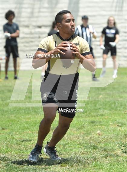 Thumbnail 2 in Servite vs. Rancho Cucamonga (Battle at the Beach 7x7) photogallery.