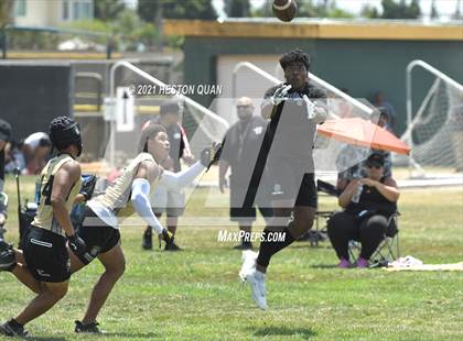 Thumbnail 1 in Servite vs. Rancho Cucamonga (Battle at the Beach 7x7) photogallery.