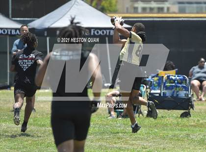 Thumbnail 2 in Servite vs. Rancho Cucamonga (Battle at the Beach 7x7) photogallery.