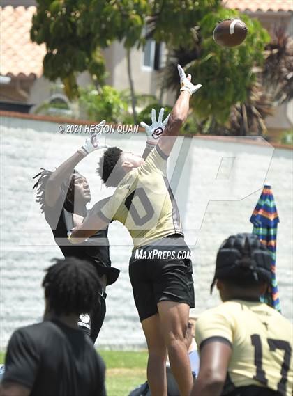 Thumbnail 3 in Servite vs. Rancho Cucamonga (Battle at the Beach 7x7) photogallery.