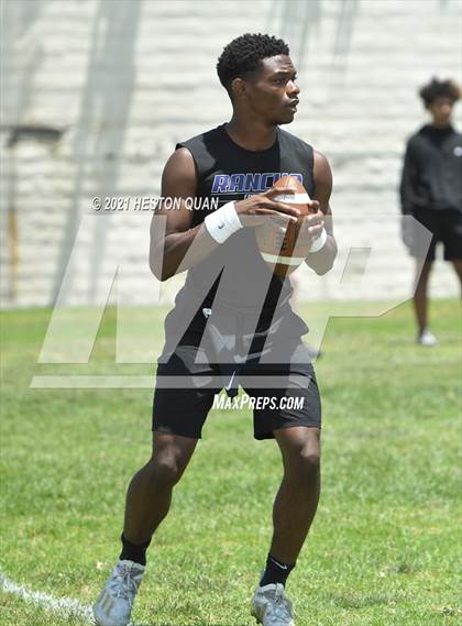 Thumbnail 3 in Servite vs. Rancho Cucamonga (Battle at the Beach 7x7) photogallery.