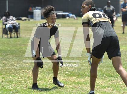 Thumbnail 3 in Servite vs. Rancho Cucamonga (Battle at the Beach 7x7) photogallery.