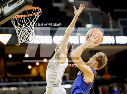 Thumbnail 1 in Conner vs Lloyd (2023 9th Region Boys Basketball Tournament) photogallery.