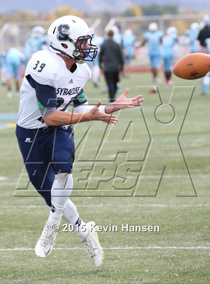 Thumbnail 3 in Syracuse @ Sky View (UHSAA 5A 1st Round) photogallery.