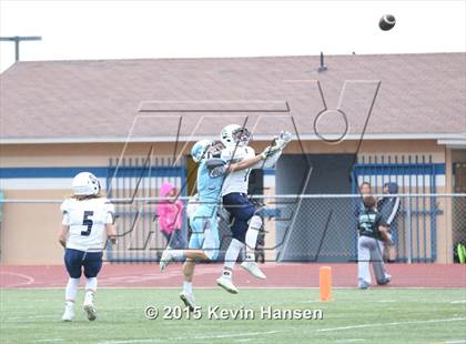 Thumbnail 1 in Syracuse @ Sky View (UHSAA 5A 1st Round) photogallery.