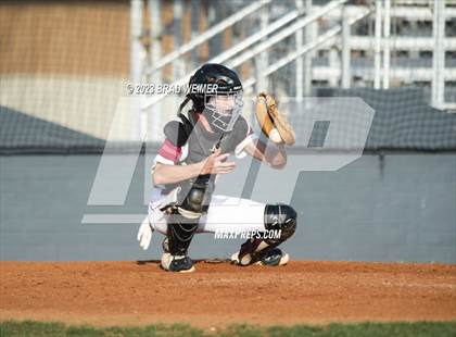 Thumbnail 1 in Hahnville @ E.D. White photogallery.