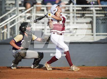 Thumbnail 2 in Hahnville @ E.D. White photogallery.