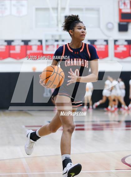 Thumbnail 3 in Chaminade @ Harvard-Westlake (CIF SS D1 Semi-final ) photogallery.