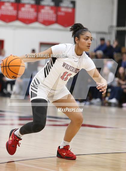 Thumbnail 2 in Chaminade @ Harvard-Westlake (CIF SS D1 Semi-final ) photogallery.