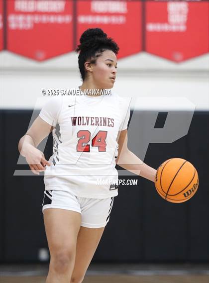 Thumbnail 2 in Chaminade @ Harvard-Westlake (CIF SS D1 Semi-final ) photogallery.