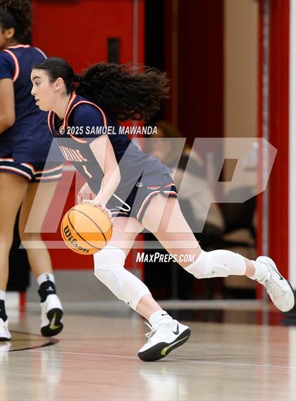 Thumbnail 3 in Chaminade @ Harvard-Westlake (CIF SS D1 Semi-final ) photogallery.